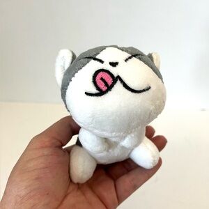 NWT Gray White Stuffed Kitty Cat Plush Keychain Anime Plush Cat Kawaii Key Chain